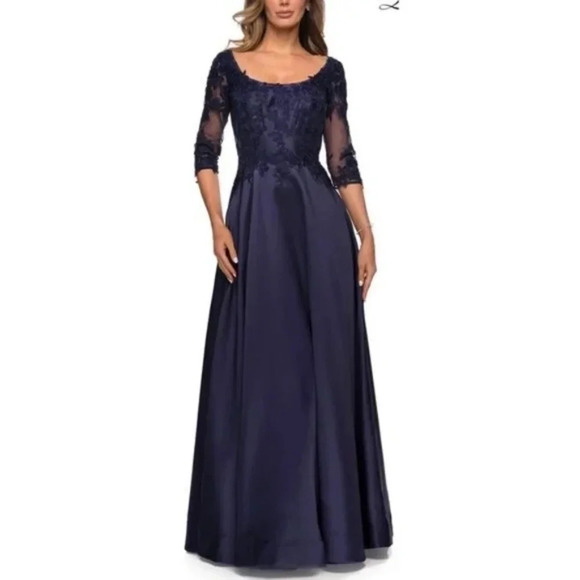 NWT La Femme Navy 27988 Embroidered 3/4 Sleeve Satin Formal Dress Size 18 - Picture 1 of 5